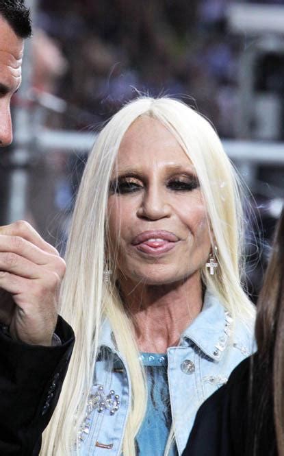 director creativo de versace|where is donatella versace now.